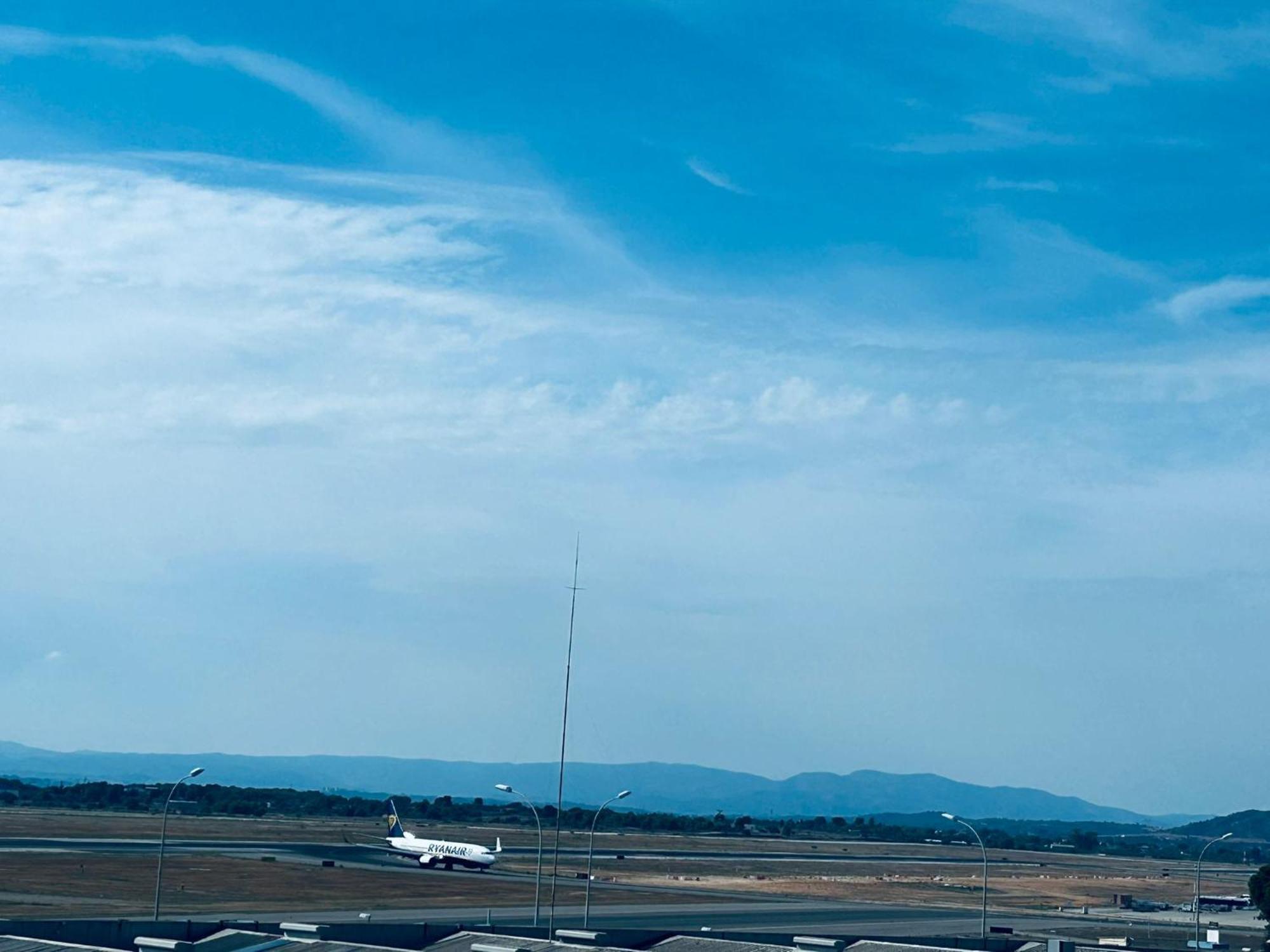 Aparthotel Mi Huesped Valencia, Aeropuerto Manises Exterior foto
